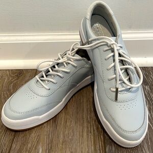 Ked's Women's Light Blue Leather Match Point Sneakers - Size 7